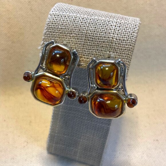 1990s Mod French Clip Earrings – Gallery Girl Edge - Picture 1 of 6